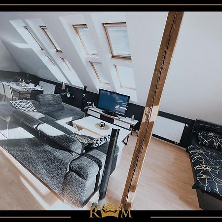 Rm Luxury Apartment In Prague • 6 People • Free Parking • Pets Екстериор снимка